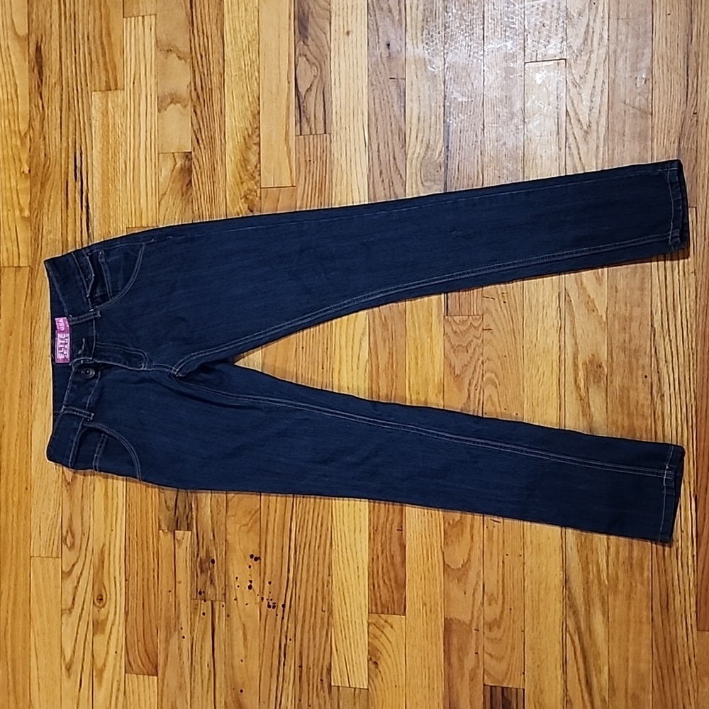 Elite jeans